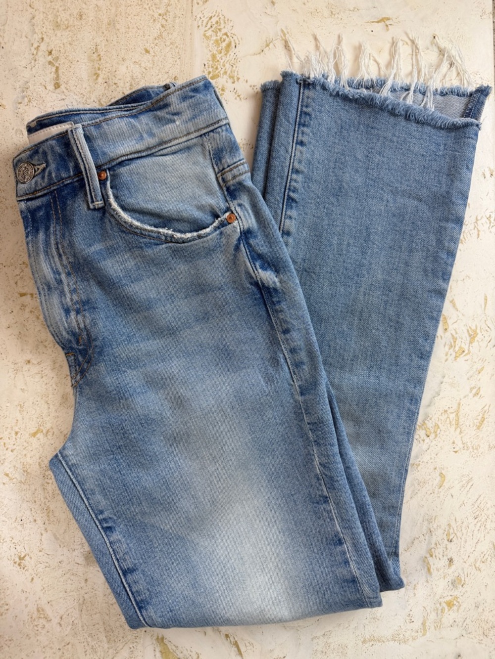 MOTHER The Insider High Rise Crop Step Fray Bootcut Jeans 24 “Out of the Blue” - Picture 15 of 16